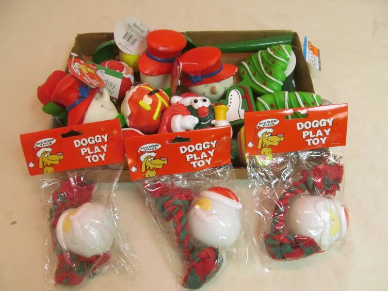 lot 97 image: pet supplies