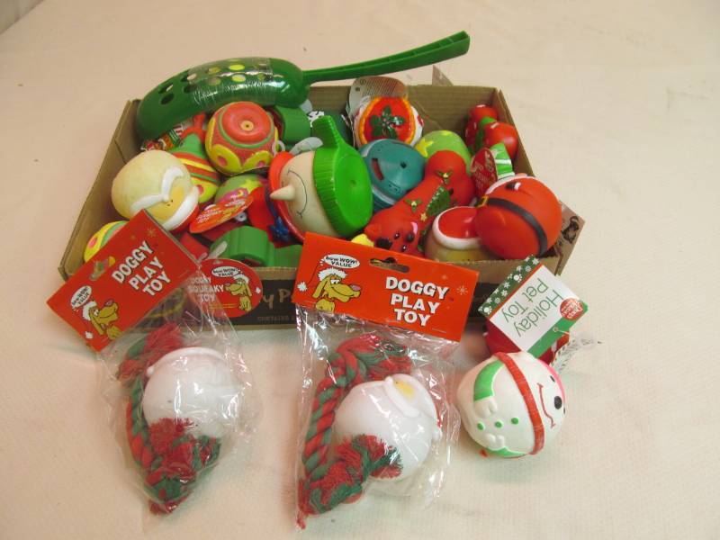 lot 98 image: pet supplies