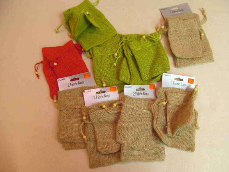 lot 107 image: fabric bags