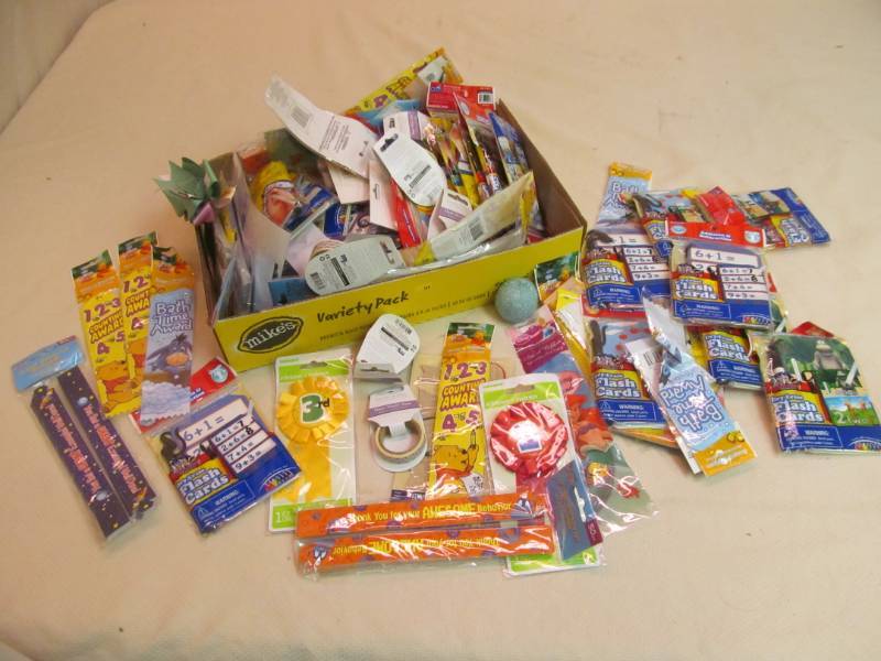 lot 121 image: education supplies