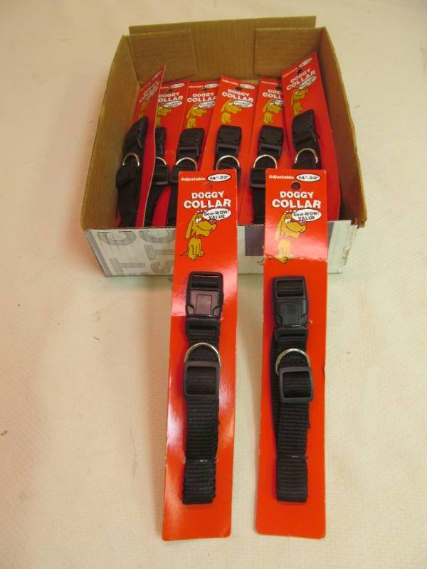 lot 128 image: pet supplies