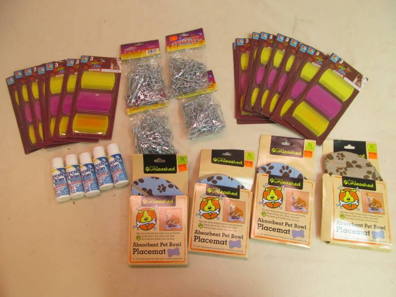 lot 134 image: pet supplies