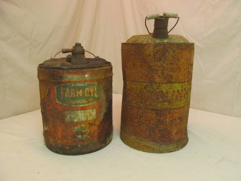 lot 161 image: vintage can
