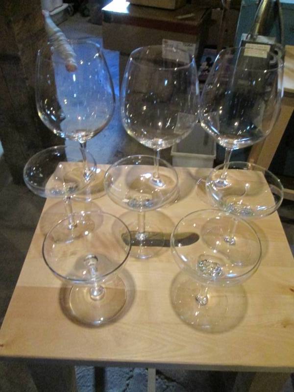 lot 58 image: Lot of glassware...