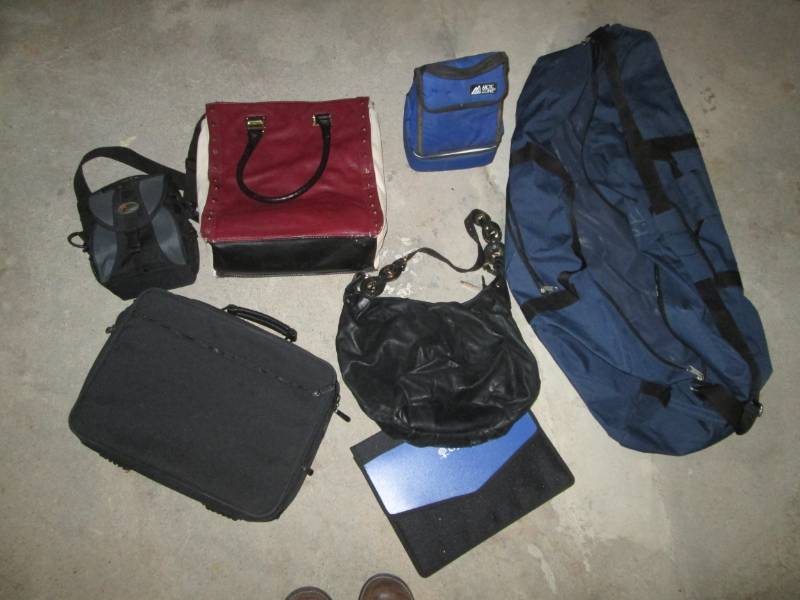 lot 76 image: Lot of purses, coolers and duffel b...