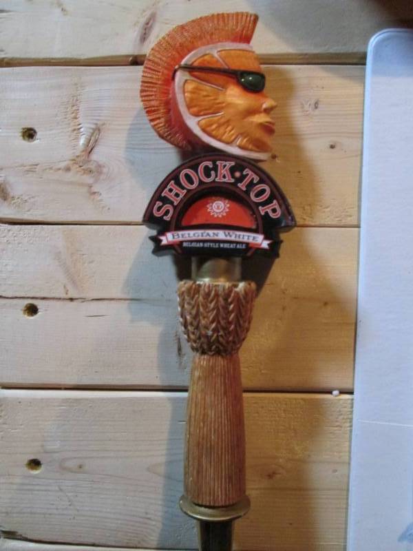 lot 134 image: Shock top belgian white beer tap he...