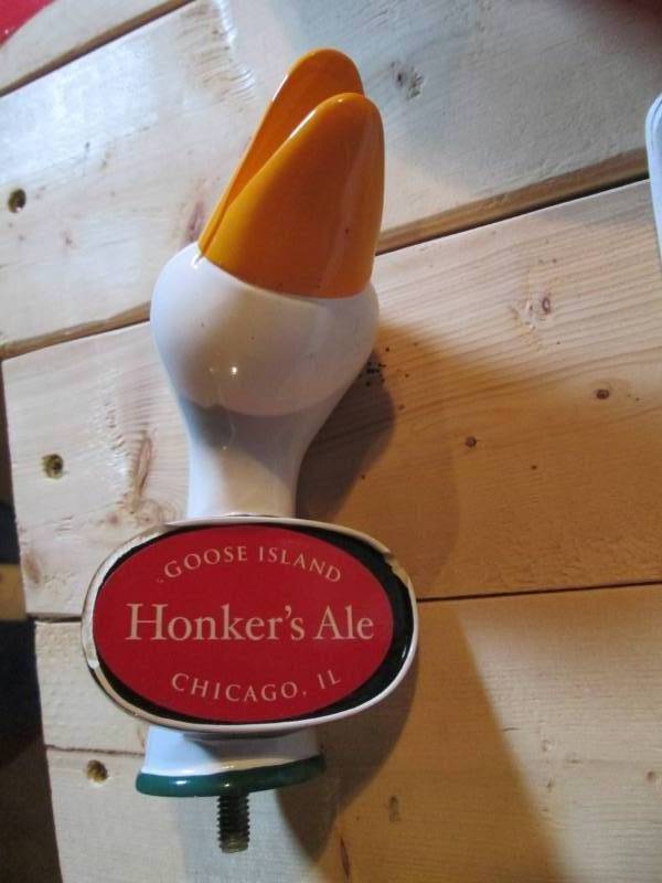 lot 135 image: Honkers ale beer tap head...