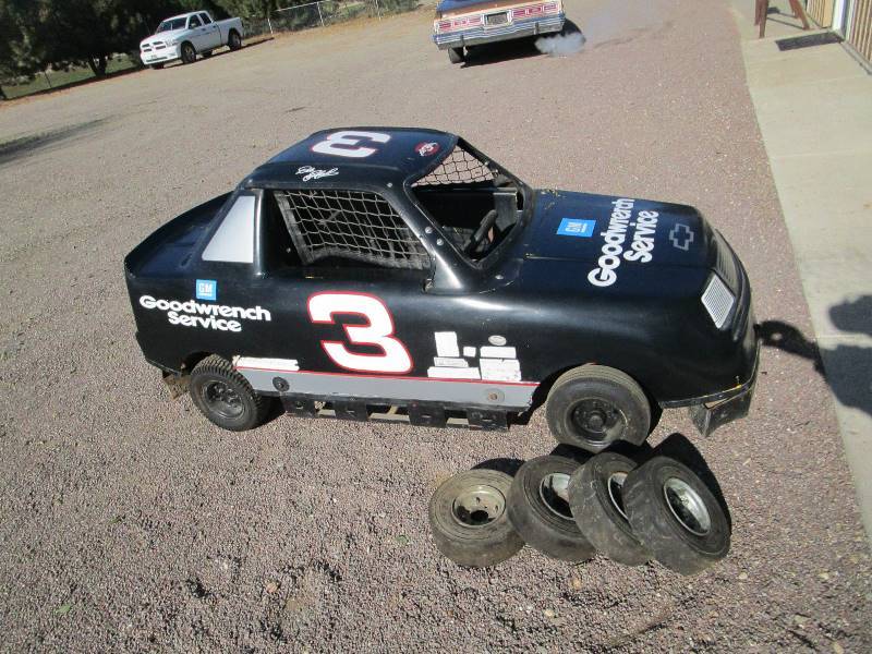lot 3 image: Dale Earnhardt Go-Cart