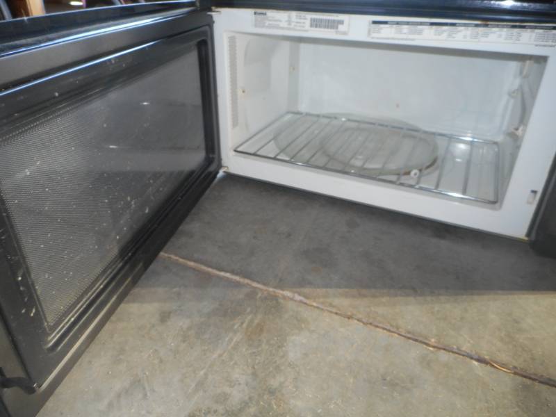 lot 17 image: Over-the-Range Kenmore Microwave