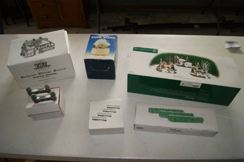 Lot of Figurines