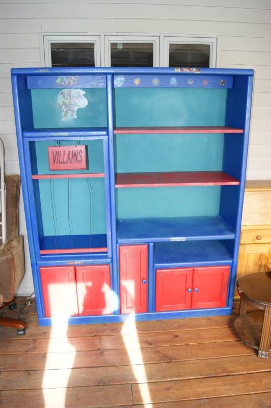 Kids Toy Shelf
