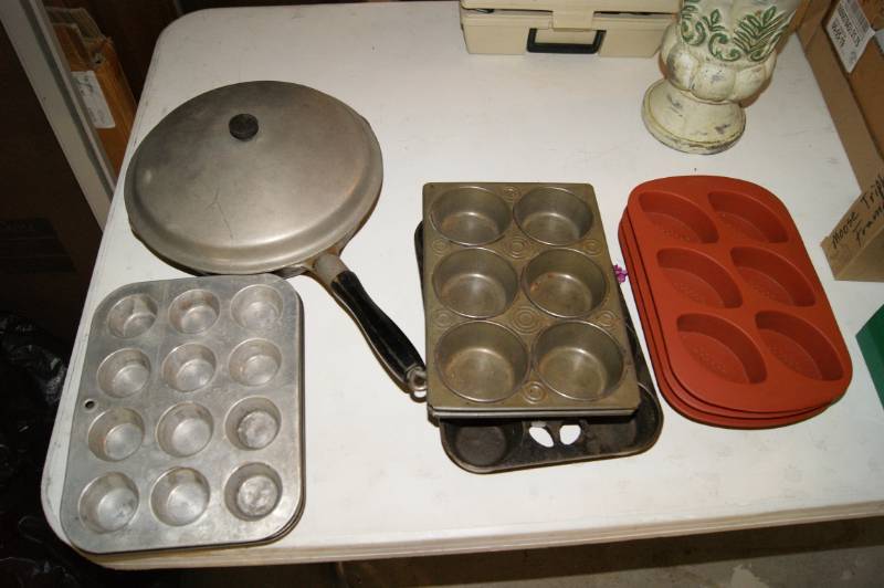 Pans and Molds