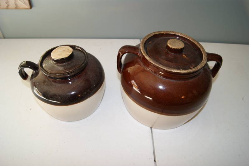 2 Ceramic Bean Pots