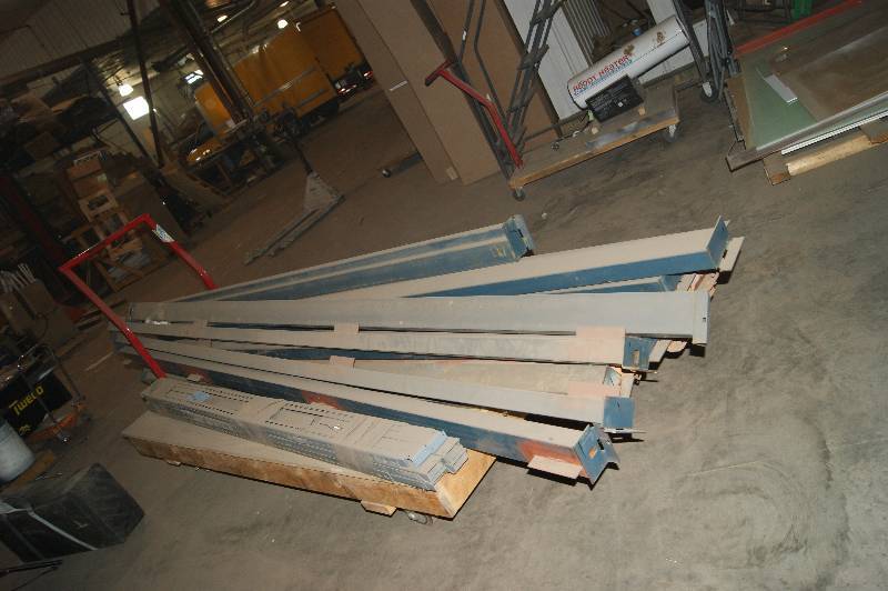 lot 072 image: Pallet Racking