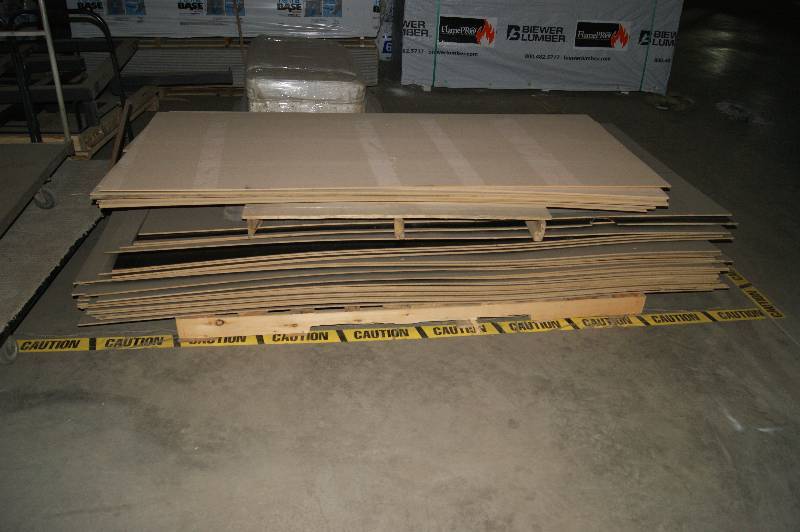 lot 080 image: Pallet of MDF