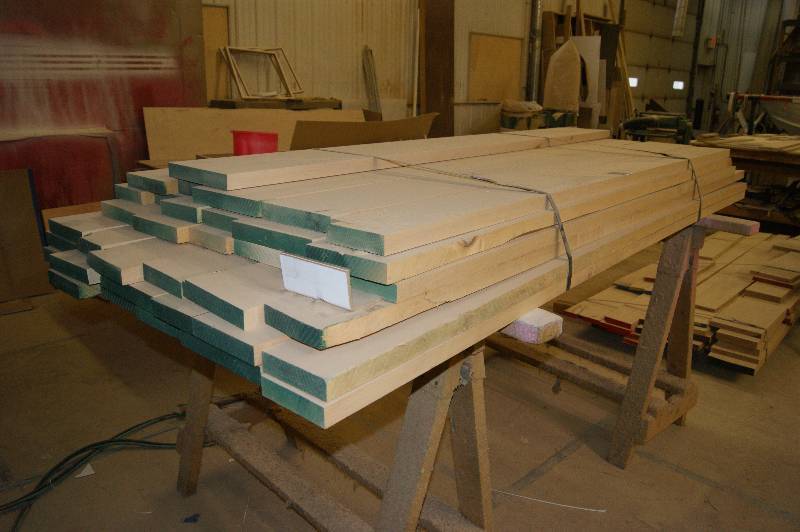 lot 121 image: Maple Hardwood