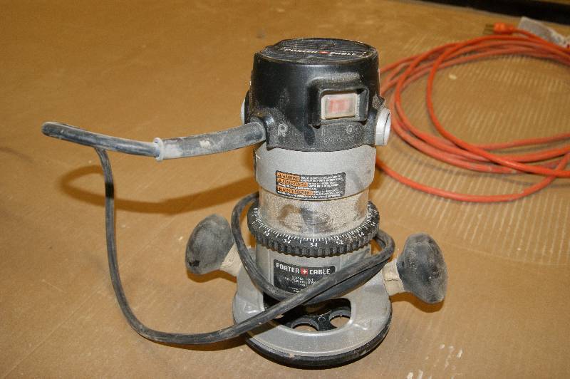 lot 132 image: Heavy Duty Router
