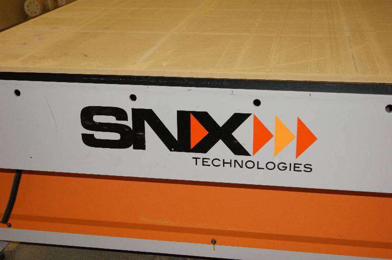 lot 001 image: SNX nVentor CNC Router Machine