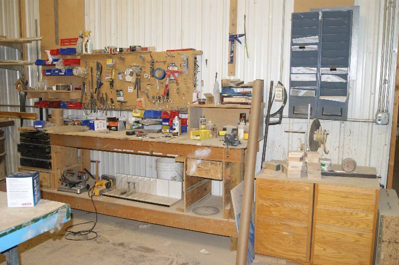 lot 144 image: Workbench and contents