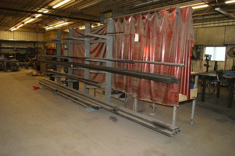 lot 176 image: Square Steel Tubing