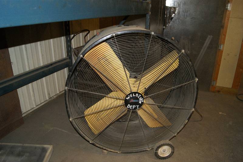 lot 210 image: Big Fan