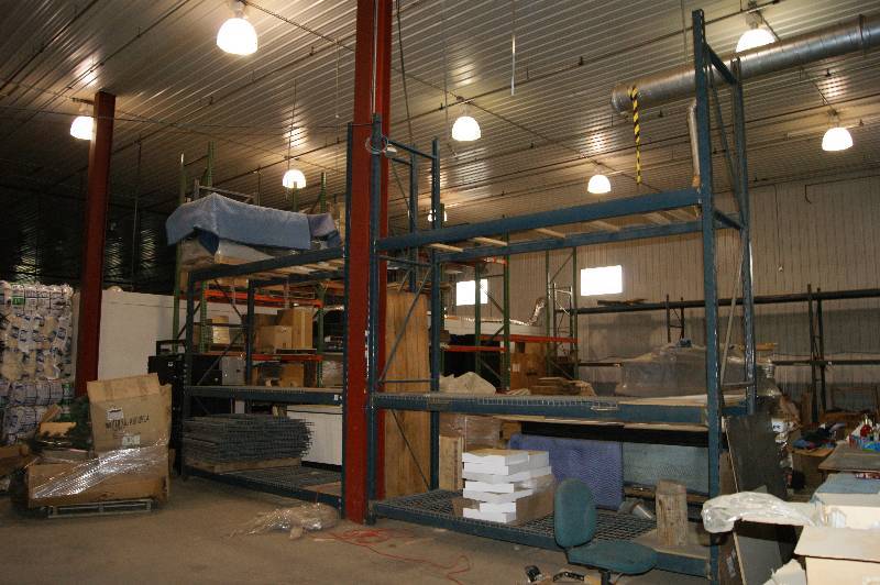 lot 220 image: Pallet Racking