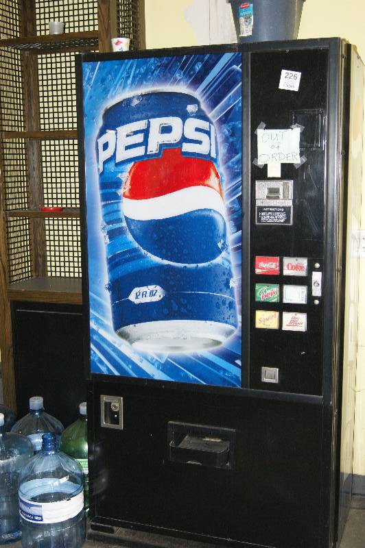 lot 226 image: Pepsi Pop Dispenser Machine