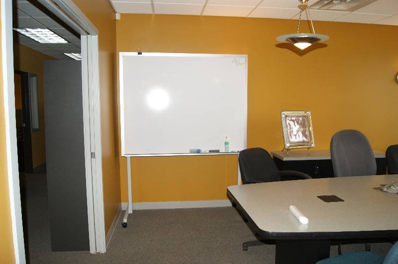 lot 277 image: Office Furniture
