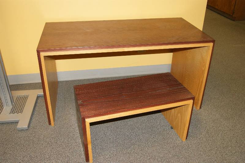 lot 248 image: Matching tables