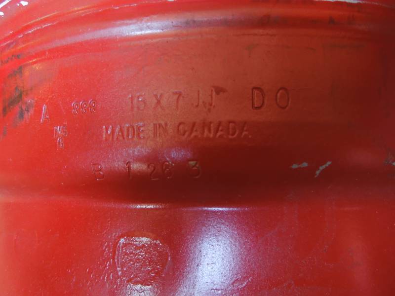 lot 178 image: Firebird Wheel Rim 15x7 - Collectible