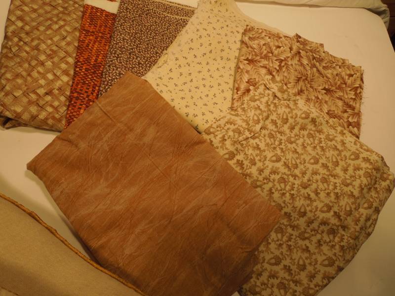 lot 26 image: Cotton Fabric - Browns & Tans