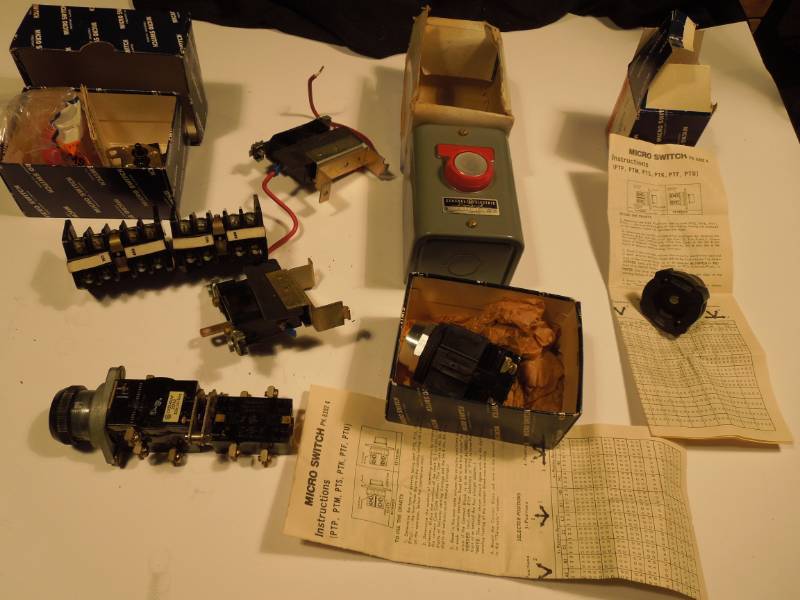 lot 14 image: Micro Switches, Stop Button, Misc Electrical