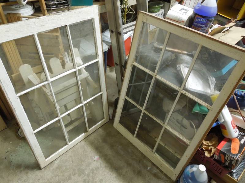 lot 65 image: 2 Antique Windows - Great for Upcycling 41x28 each