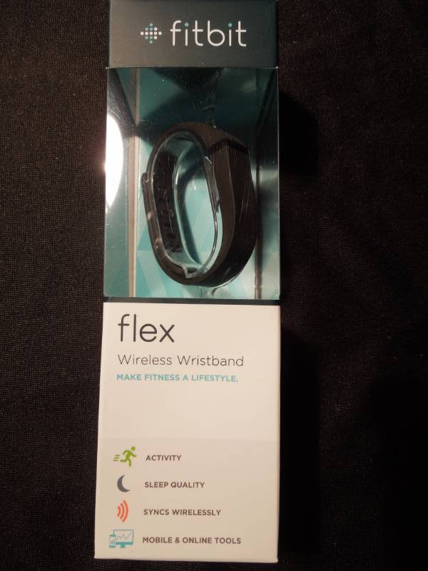 lot 153 image: Fitbit Flex - Black - NEW in Box