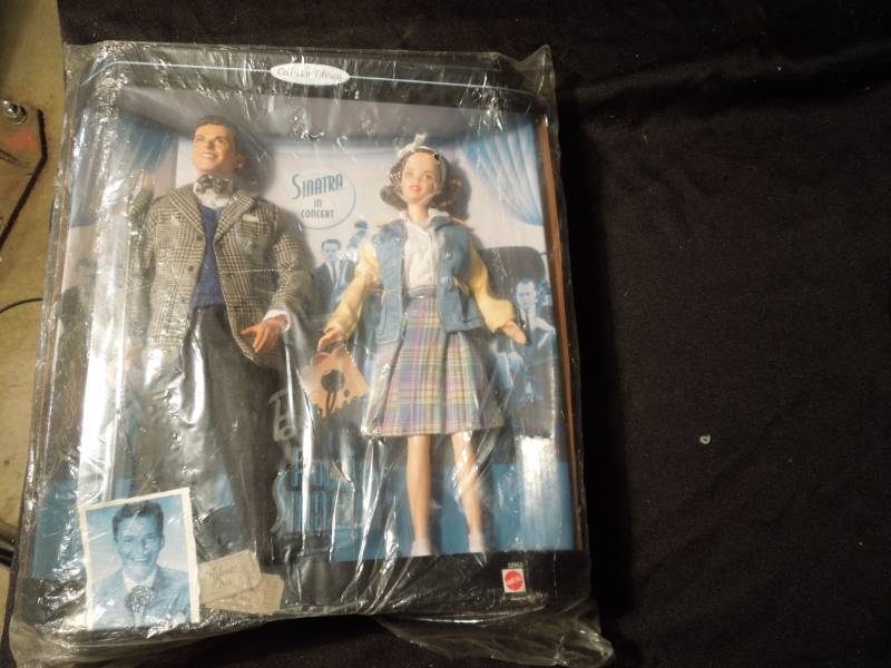 lot 137 image: Barbie Loves Frankie Sinatra Barbie Doll Gift Set