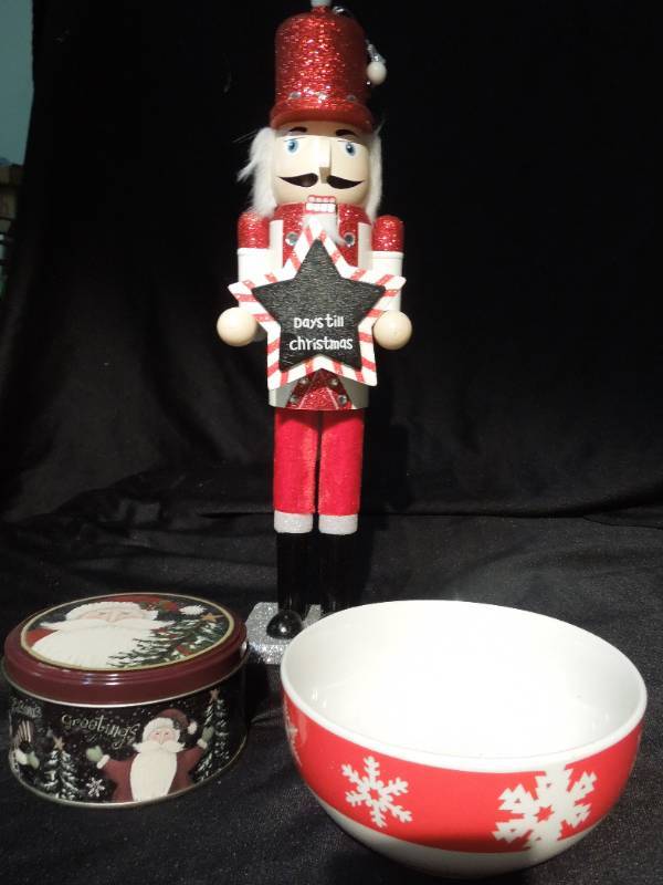 lot 138 image: Nutcracker - 16 Tall, Bowl, & Tin