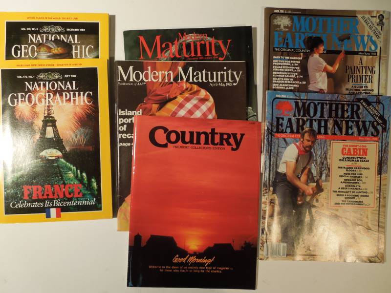 lot 165 image: 1988-1989 Magazines National Geographic, Mother Earth News, Etc