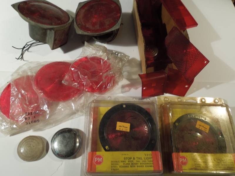 lot 189 image: Red Lights, Lense Covers, Old Gas Cap