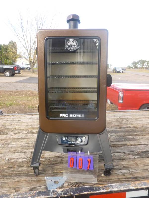 Pitt Boss Electric Smoker