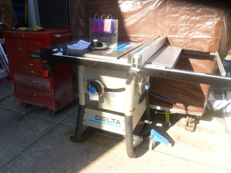Delta 10 Table Saw