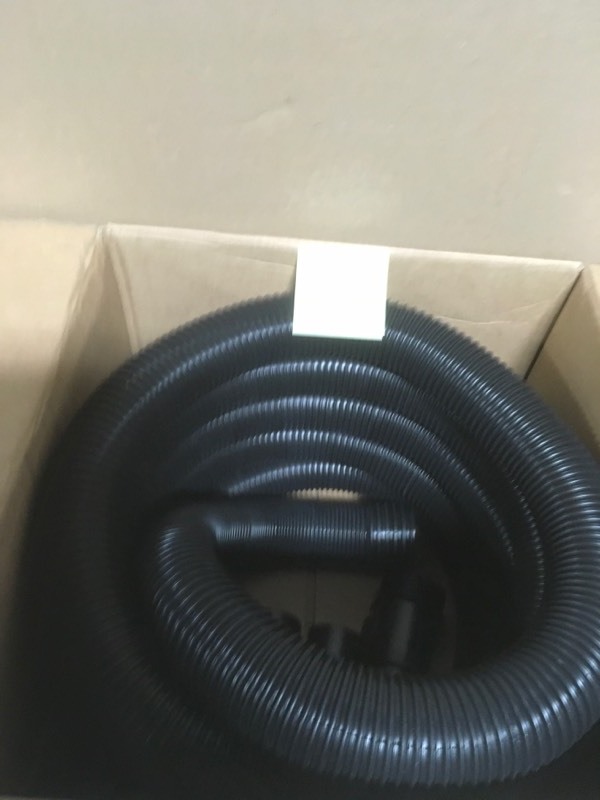 lot 146 image: RIDGID 2-12 in. x 20 ft. Tug-A-Long Vacuum Hose for RIDGID Wet Dry Vacs- good condition