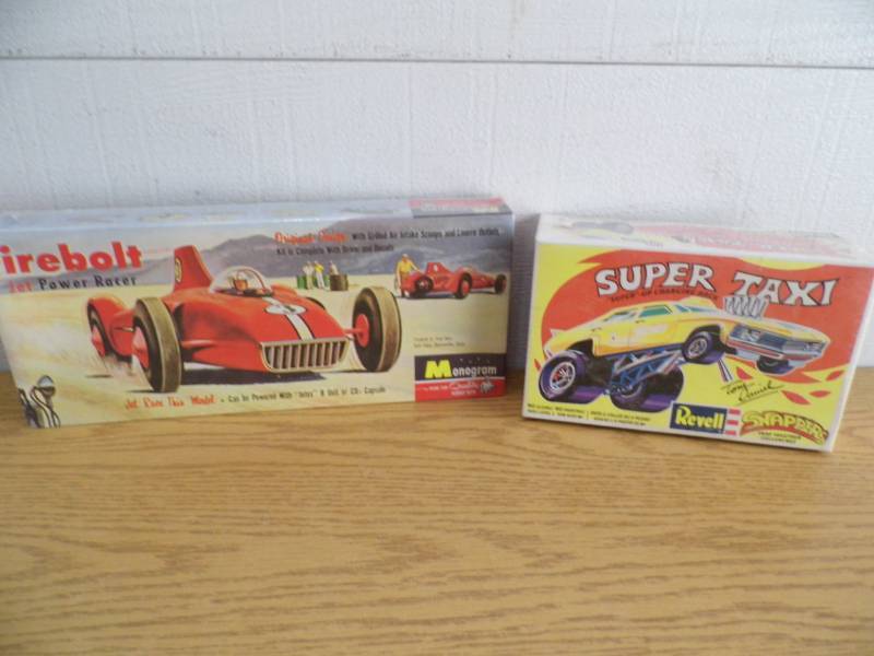 lot 14 image: Firebolt Power Runner - Super Taxi Models
