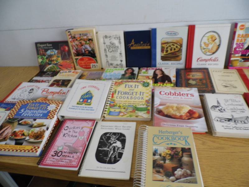 lot 36 image: Cookbooks
