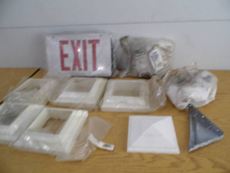 lot 66 image: Metal Exit Sign- Railing Kits - Pillar Base