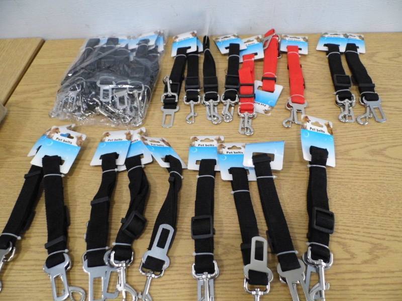 lot 94 image: Win Dog Seat Belts