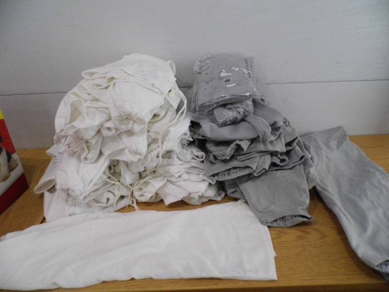 lot 95 image: Football Practice Pants - Jerseys