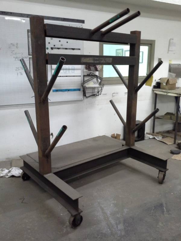 lot 13 image: Custom Rack
