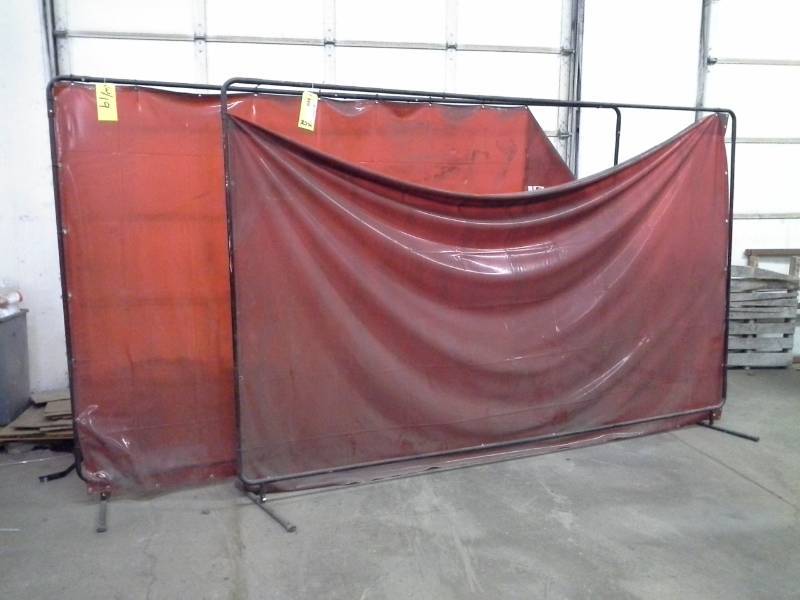 lot 19 image: Lot of (2) Welding Curtains with Frames