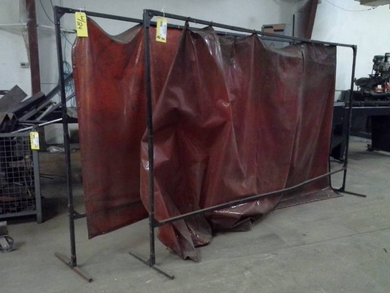 lot 24 image: Lot of (2) Welding Curtains with Frames