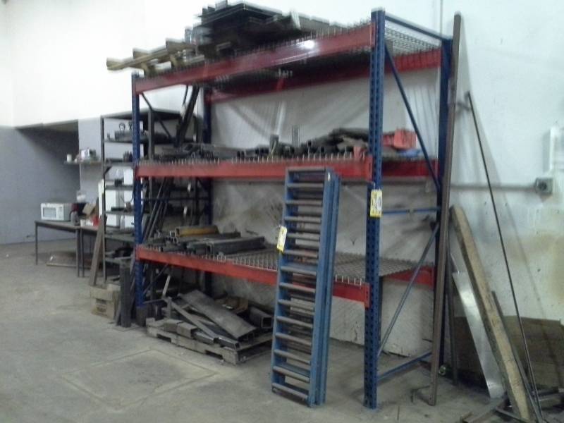 lot 51 image: Pallet Racking - Uprights, Crossbeams, Wire Grates